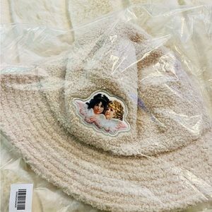 NWT! Fiorucci Italian 🇮🇹Brand ! Unisex one size